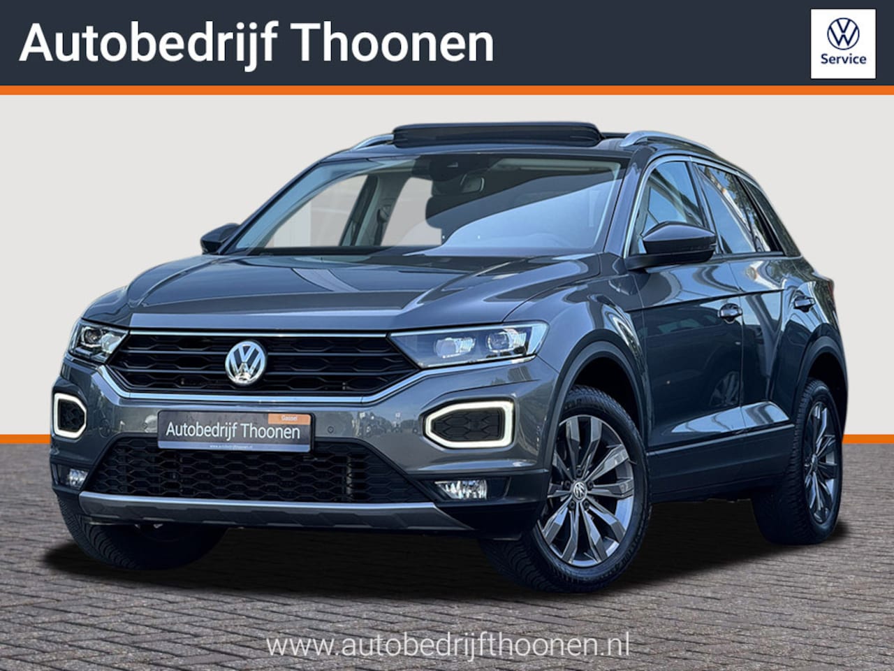 Volkswagen T-Roc - 1.5 TSI Style | Trekhaak | Camera | Pano - AutoWereld.nl