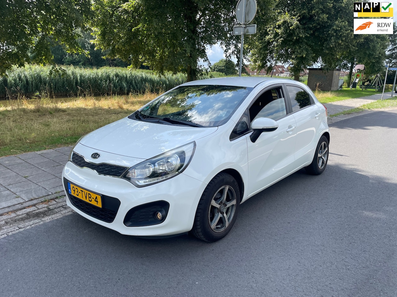 Kia Rio - 1.1 CRDi Plus Pack AIRCO/NAP/LED - AutoWereld.nl