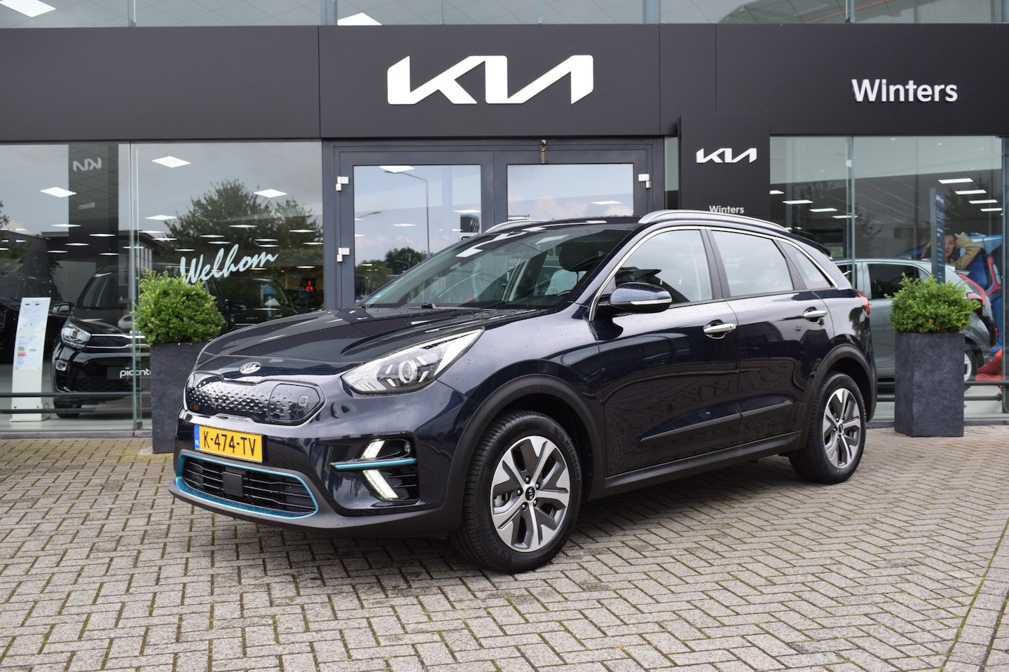 Kia e-Niro - Edition 64kWh ECC Cr.Control-Adapt. Navi+Camera+BT Keyless 17"LMV 27.868km! 7jr.Garantie - AutoWereld.nl