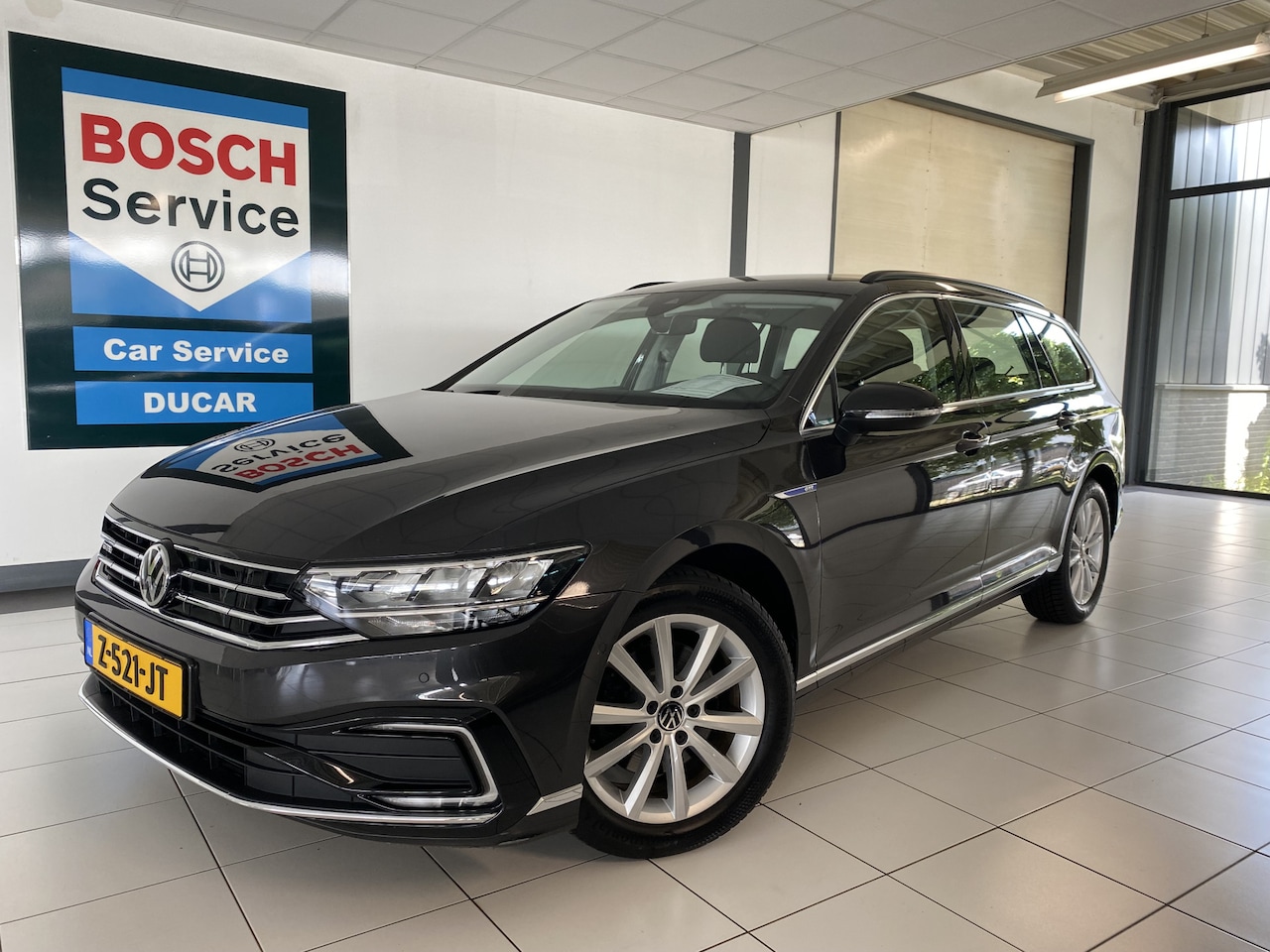 Volkswagen Passat Variant - 1.4 TSI PHEV GTE Business Achteruitrij camera/ / Dodehoek detectie - AutoWereld.nl