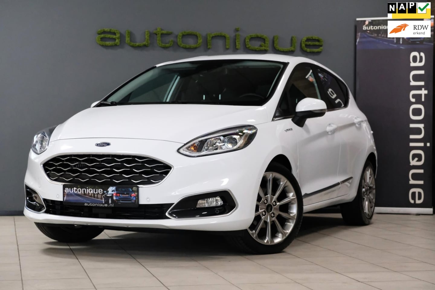 Ford Fiesta - 1.0 EcoBoost Hybrid Vignale Leder/Camera/B&O Sound/Adaptive Cruise - AutoWereld.nl