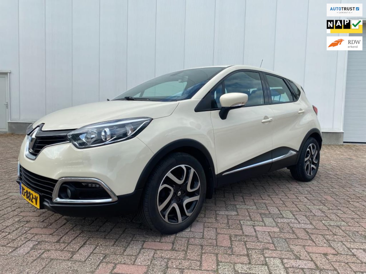 Renault Captur - 0.9 TCe Dynamique 1e eigenaar 2014 - AutoWereld.nl