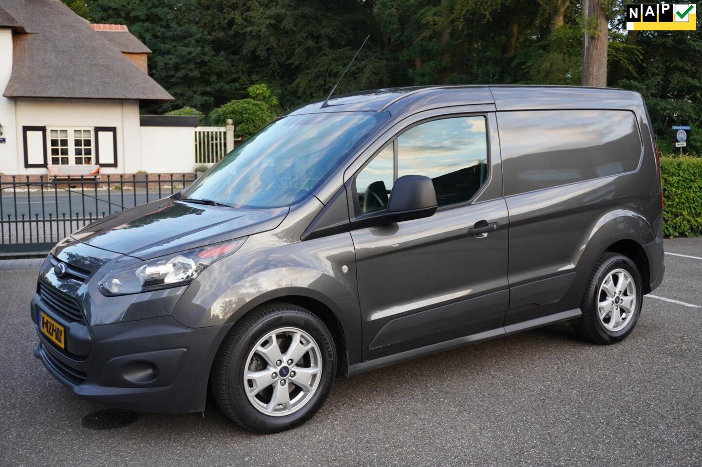 Ford Transit Connect - 1.5 TDCI L1 Economy Edition 1.5 TDCI L1 Economy Edition - AutoWereld.nl