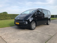 Hyundai Staria - Grijs kenteken, 6-persoons, Techno