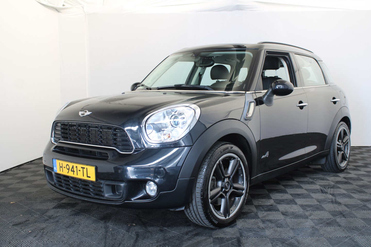 MINI Countryman - 1.6 Cooper S ALL4 Pepper Mini 1.6 Cooper S ALL4 Pepper - AutoWereld.nl