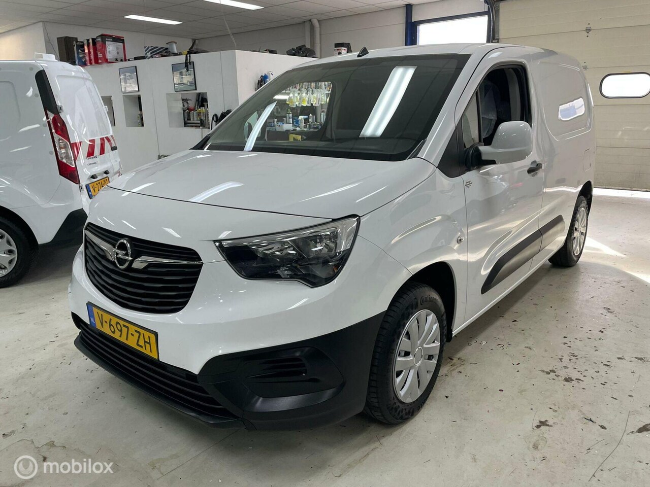 Opel Combo - 1.6D L1H1 Edition 1.6D L1H1 Edition - AutoWereld.nl