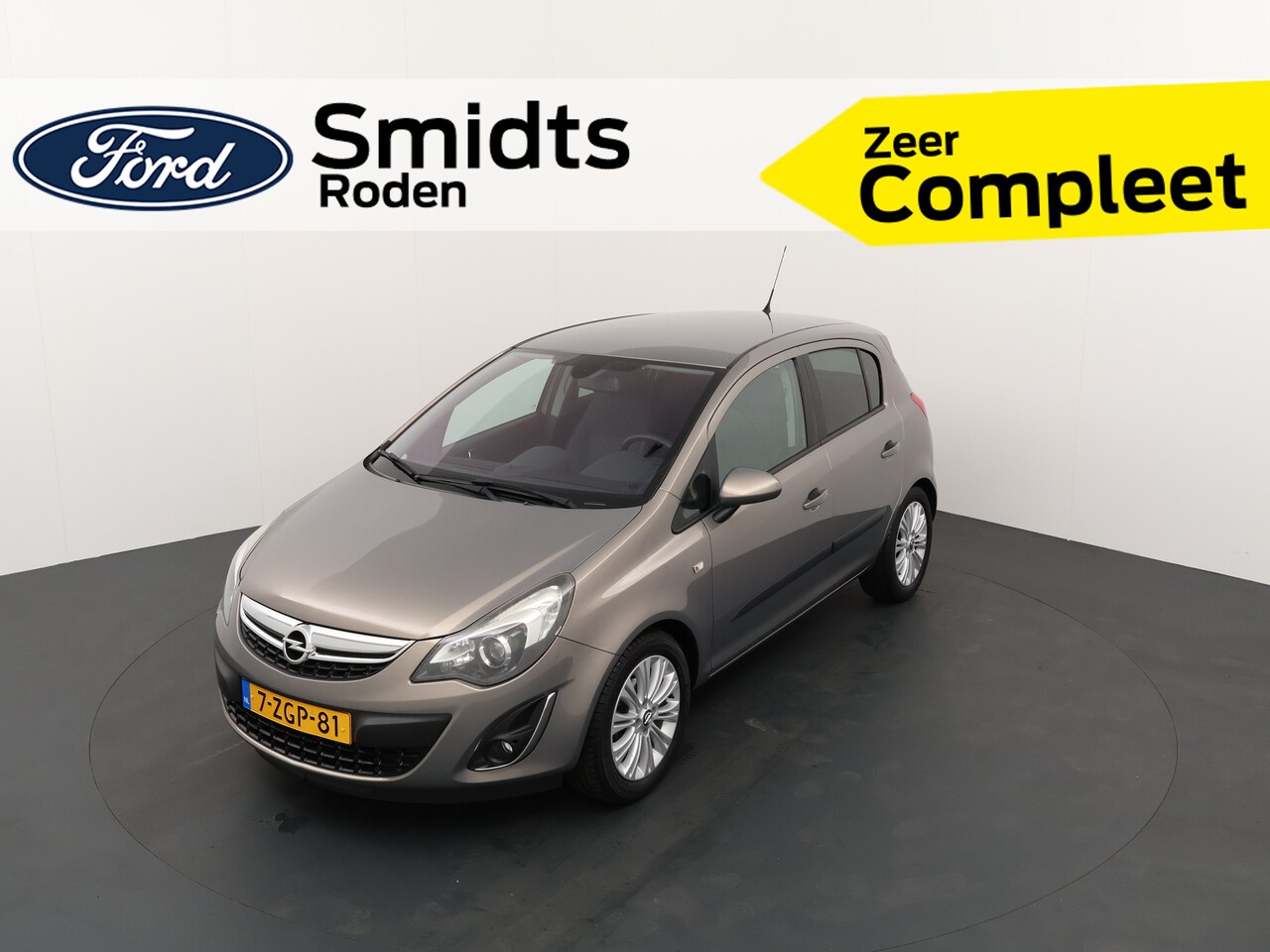 Opel Corsa - 1.4-16V 100PK Cosmo 5-deurs | Half leder | Winter pack | PDC | Cruise control | ISOFIX | - AutoWereld.nl