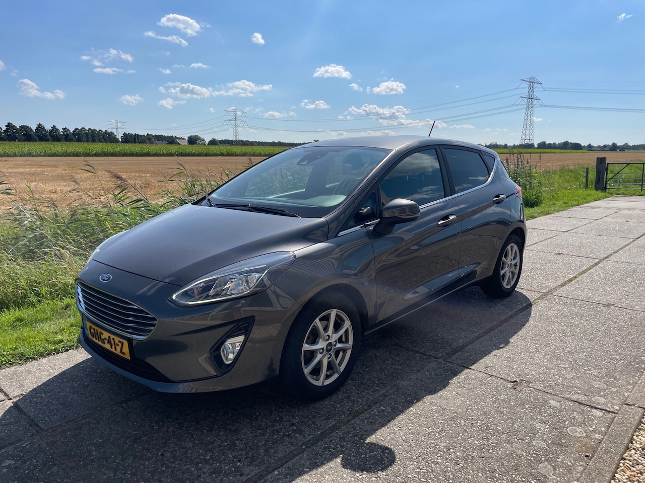 Ford Fiesta - 1.0 Titanium 1.0 Titanium, stoelverwarming, stoelverwarming - AutoWereld.nl