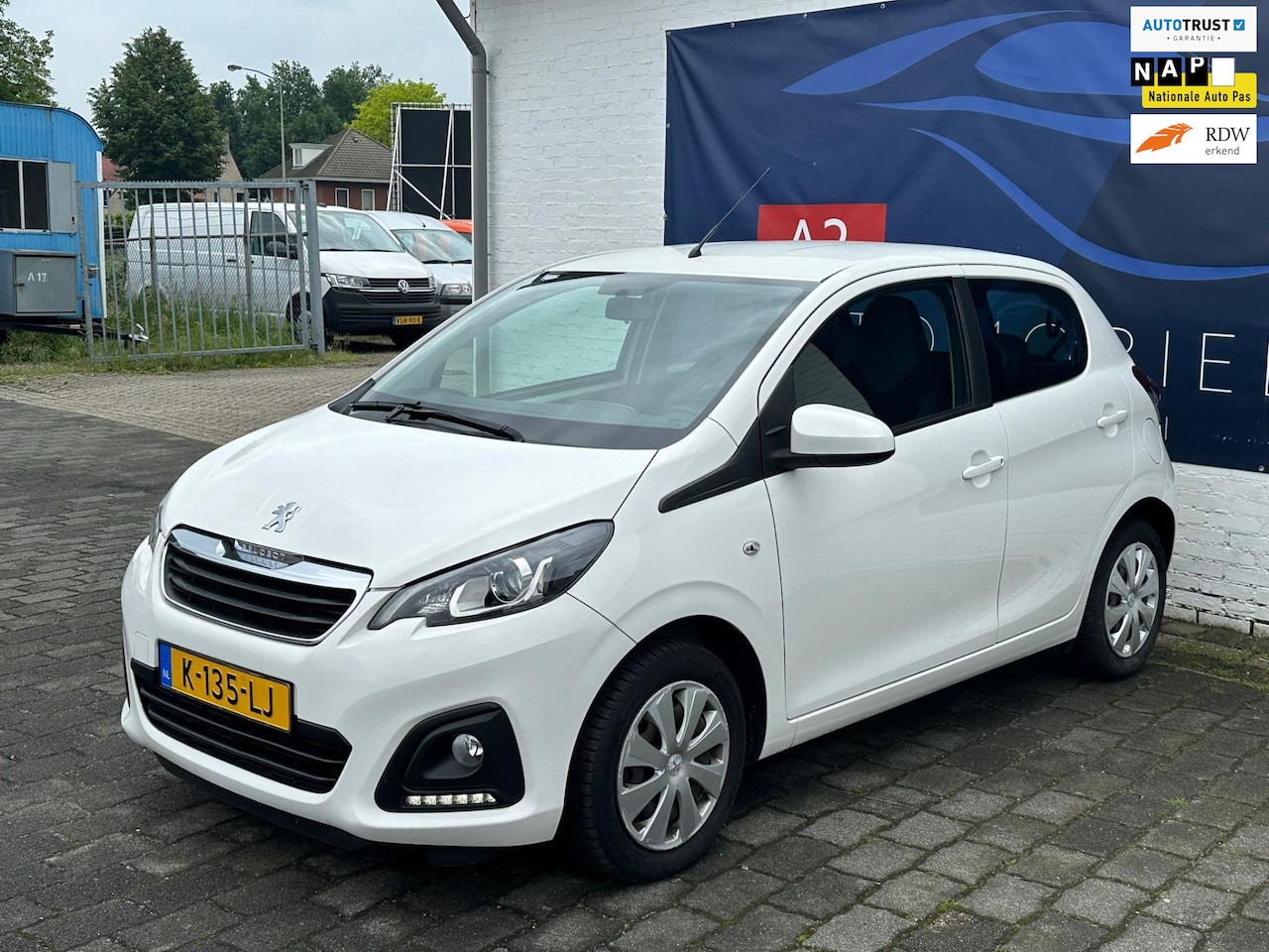 Peugeot 108 - 1.0 e-VTi Active / AIRCO / BLUETOOTH / NAP!! - AutoWereld.nl