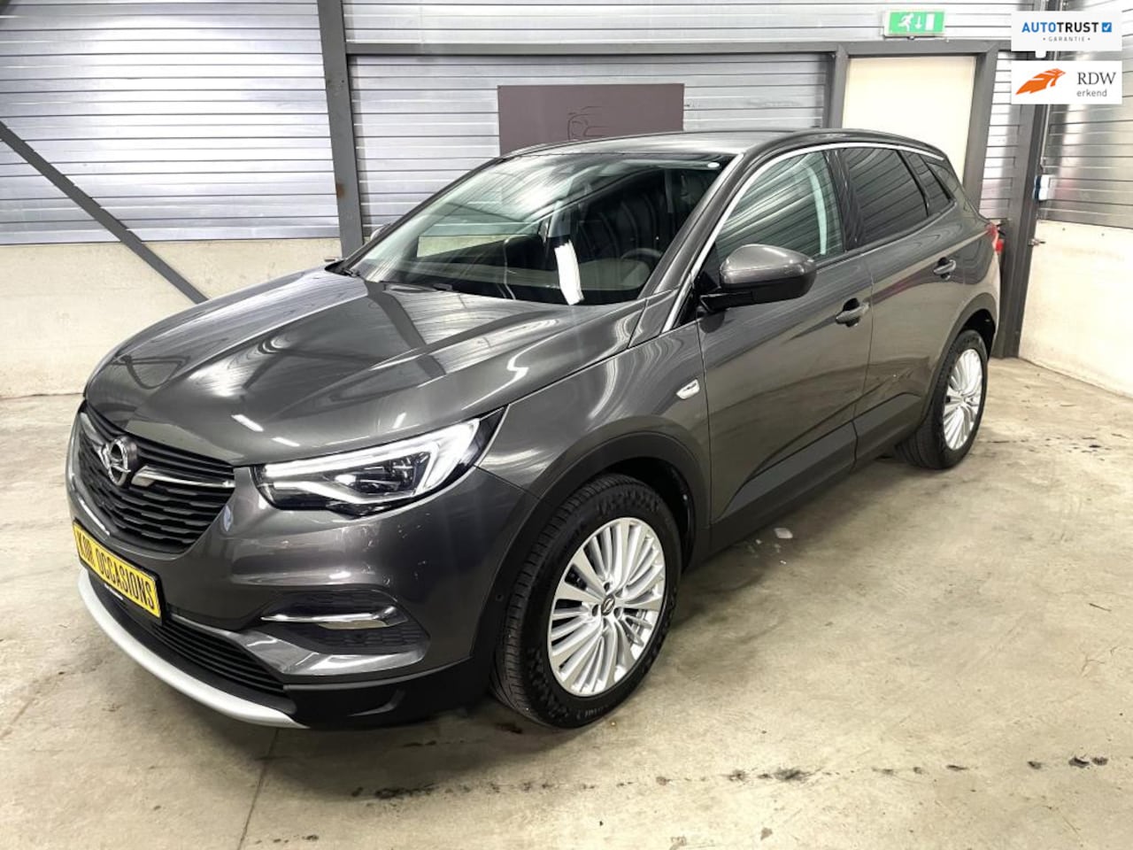 Opel Grandland X - 1.2 Turbo Innovation LED Carplay 1ste eigenaar - AutoWereld.nl