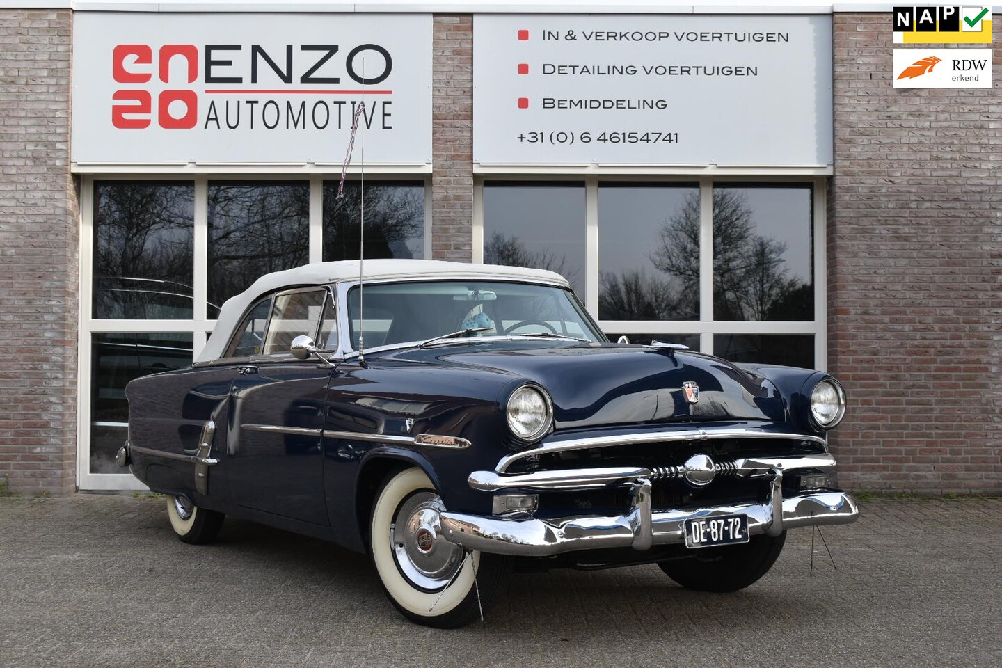 Ford Sunliner - CRESLINE |Nieuwstaat| 50 anniversary|1953 - AutoWereld.nl