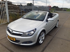 Opel Astra TwinTop - 1.8 Cosmo