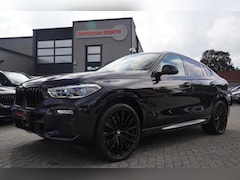 BMW X6 - XDrive40i High Executive | Panorama | 360cam | Carbon | Adaptieve cruise control | Kristal