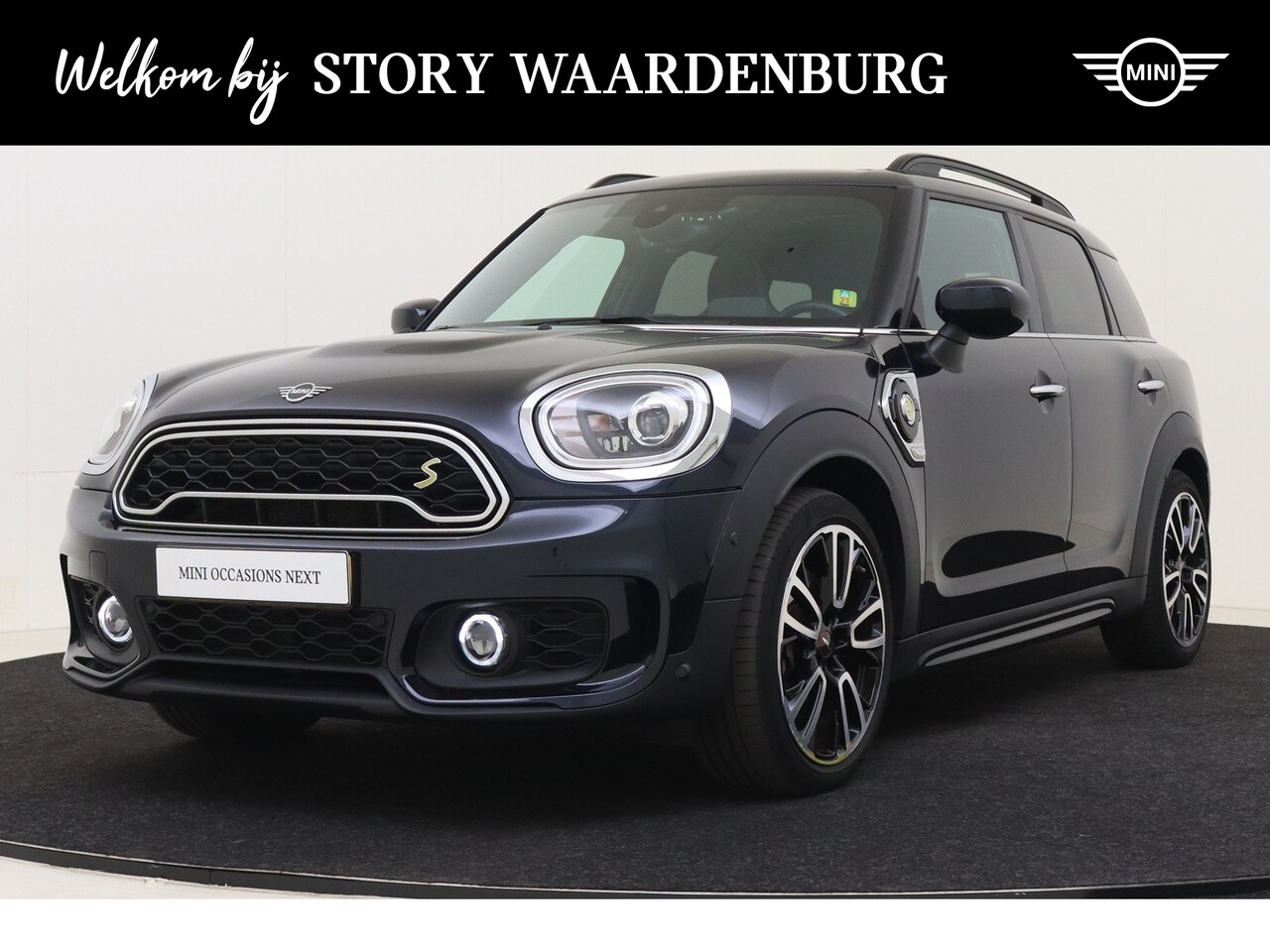 MINI Countryman - Cooper SE ALL4 JCW Automaat / Panoramadak / Achteruitrijcamera / JCW Sportstoelen /  LED / - AutoWereld.nl