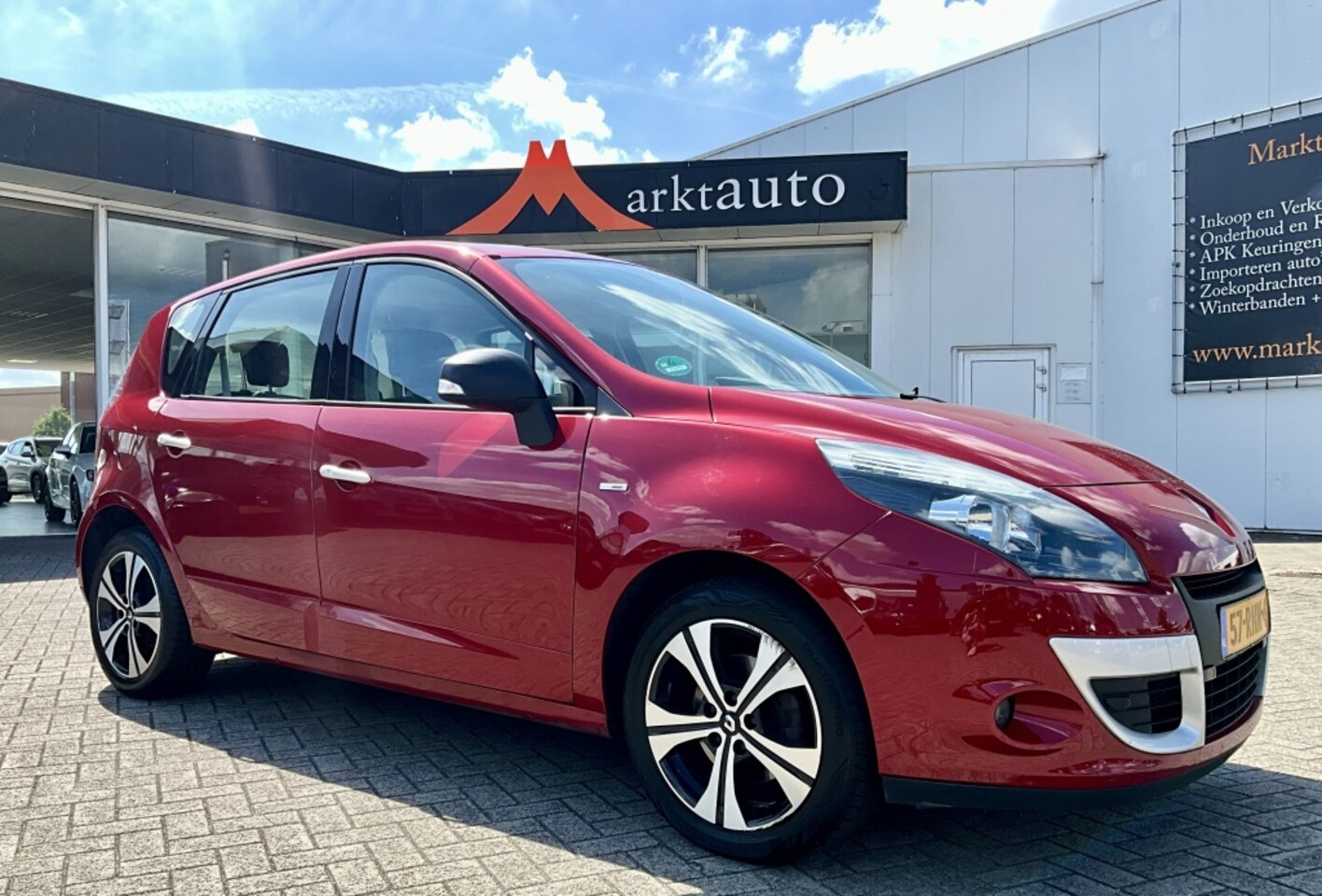 Renault Scénic - 1.4 TCe Bose Camera Navi PDC Cruise - AutoWereld.nl