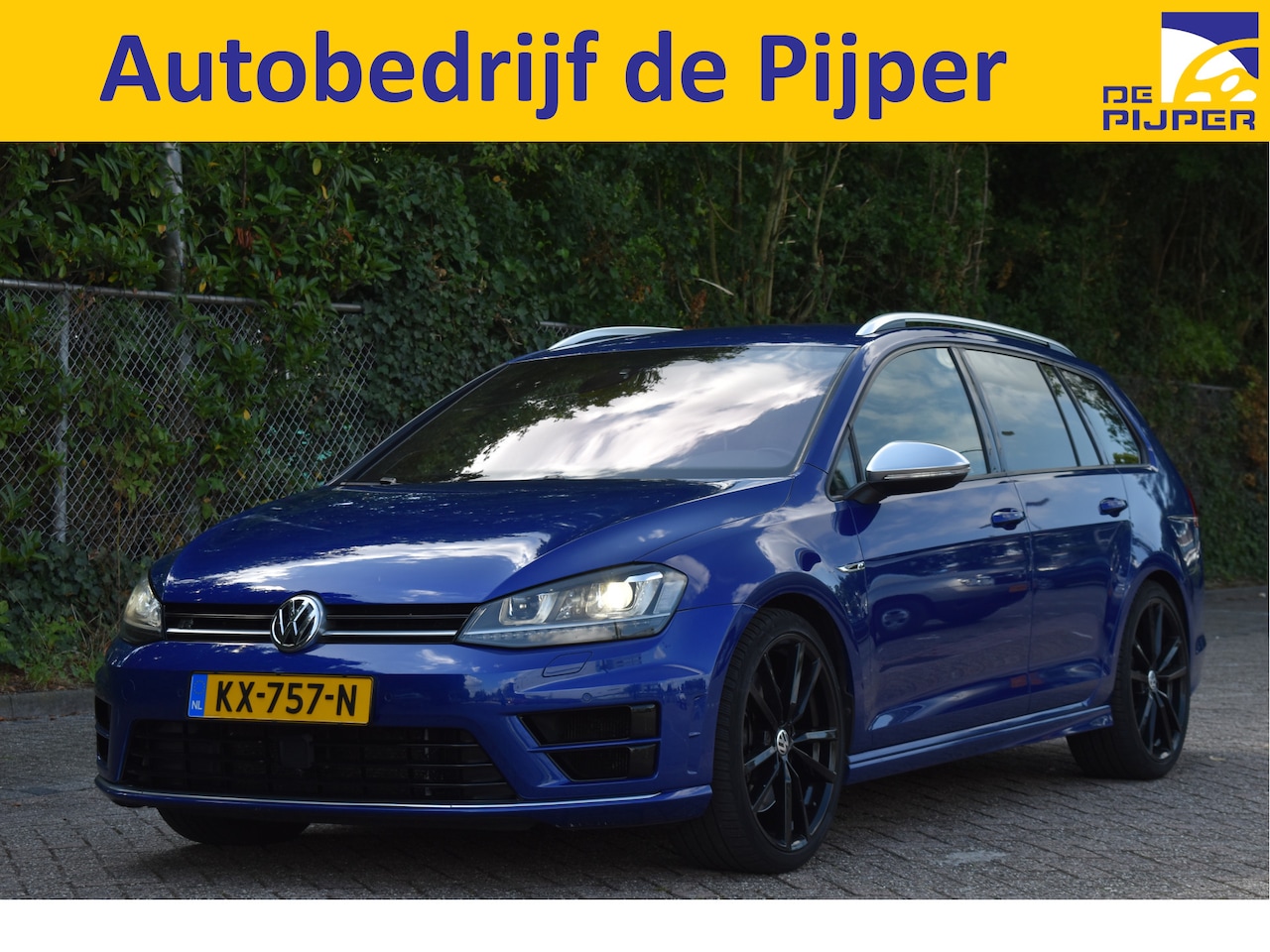 Volkswagen Golf Variant - 2.0 TSI R 4Motion 301 PK | NL-Auto | Carplay | Camera | Keyless | Leder | DAB | Afn.haak | - AutoWereld.nl