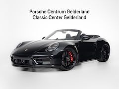 Porsche 911 Cabrio - Carrera 4 GTS