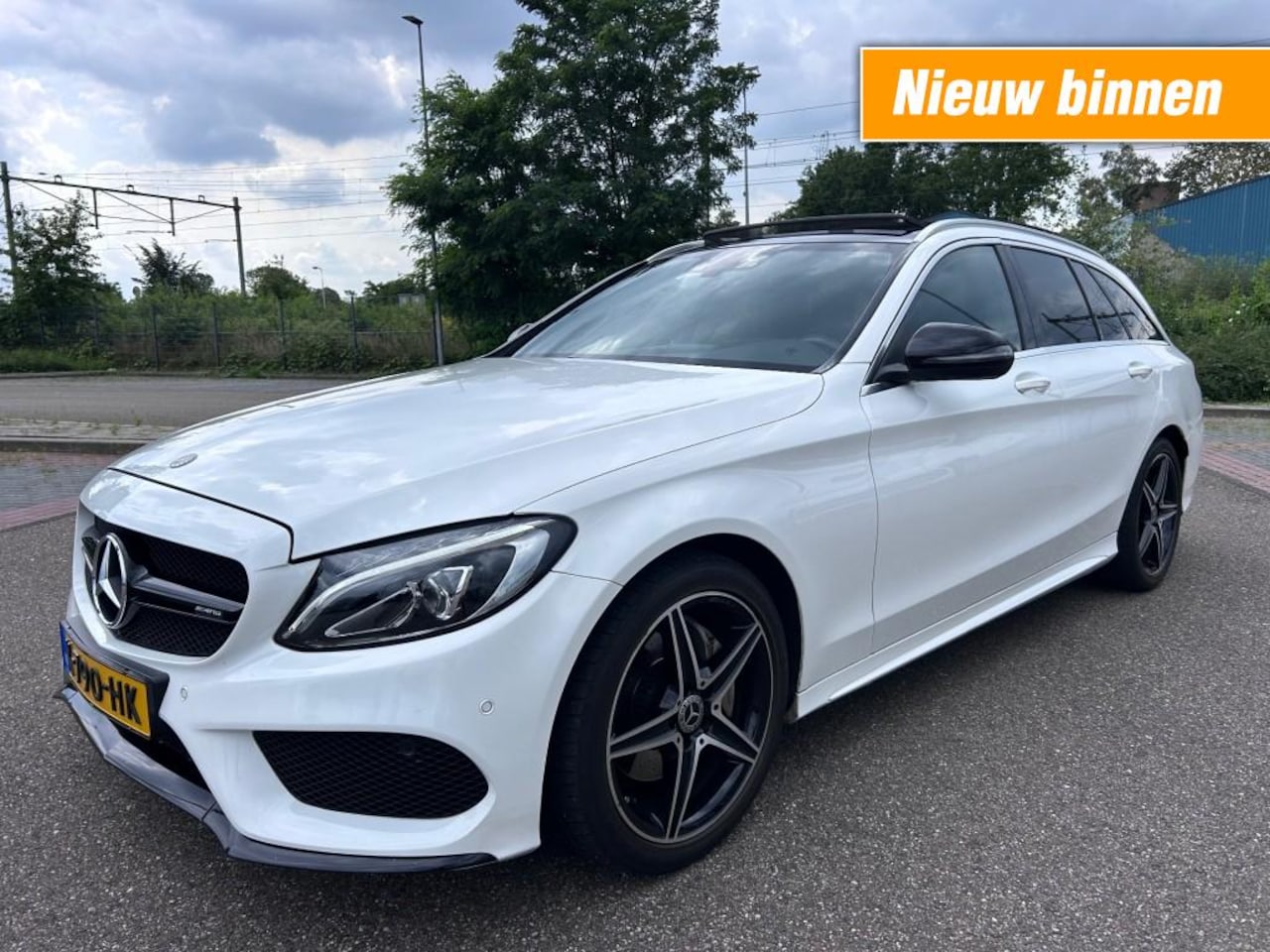 Mercedes-Benz C-klasse - 200 AMG LINE PR UP / BOMVOL / PANORAMA - AutoWereld.nl