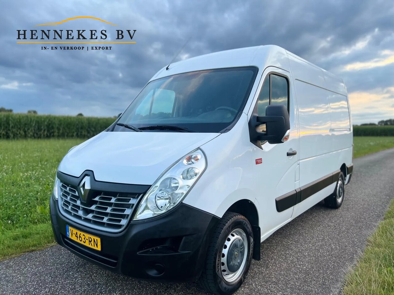 Renault Master - T33 2.3 dCi L2H2 Stop & Start Airco - AutoWereld.nl