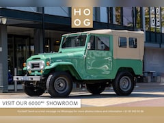 Toyota Land Cruiser - LANDCRUISER FJ40 / FJ 40