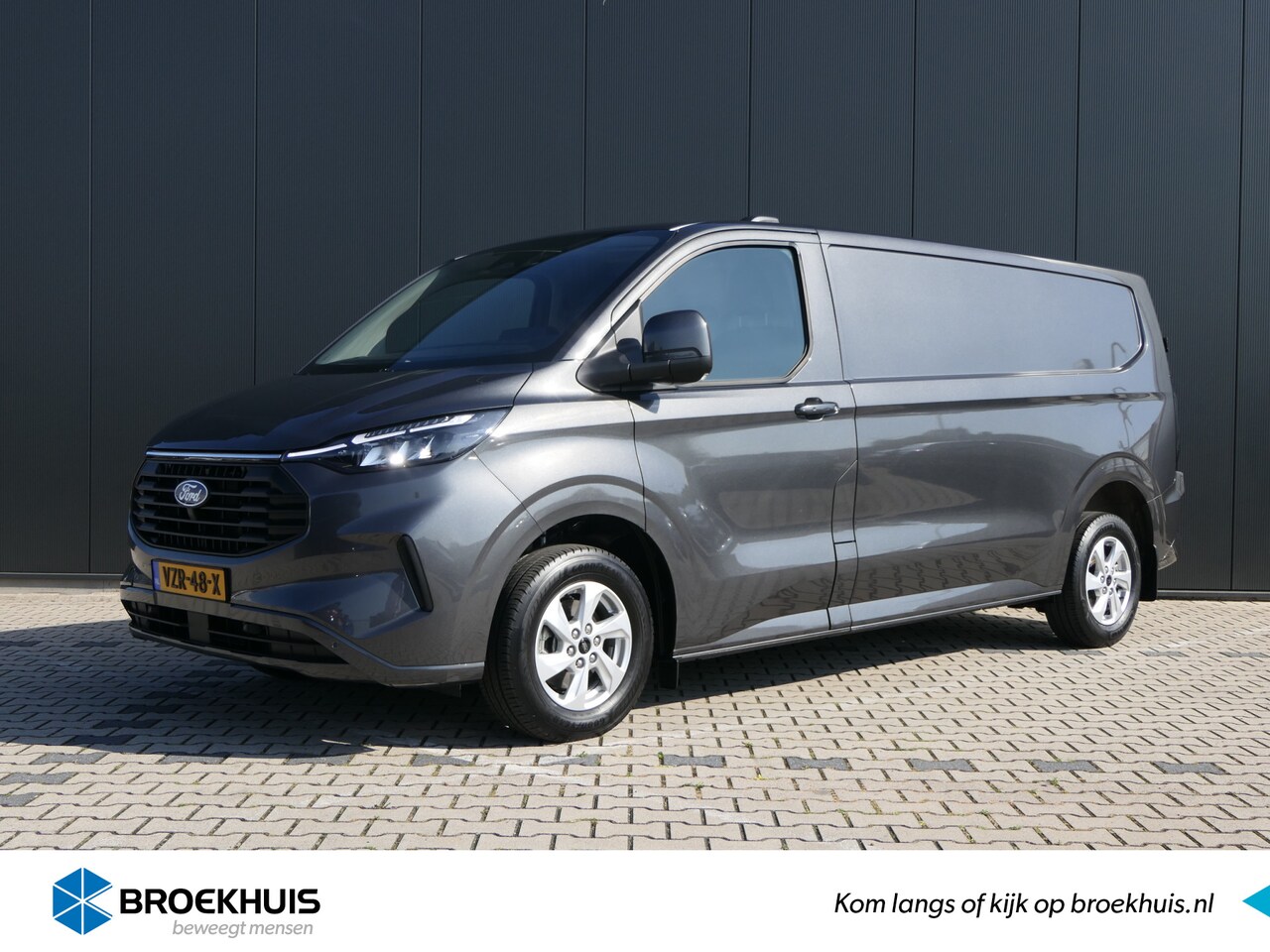 Ford Transit Custom - 320 2.0 TDCI L2H1 Limited | Lengte 2 | Keyless | Camera | Stoelverwarming - AutoWereld.nl