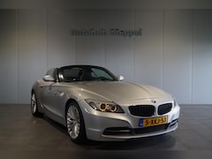 BMW Z4 Roadster - 3.0i 6 Cilinder | Navigatie | VolLeder | Stuurwielverwarming | Lichtpakket |