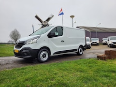 Renault Trafic - 1.6 dCi T27 L1H1 trekhaak/airco