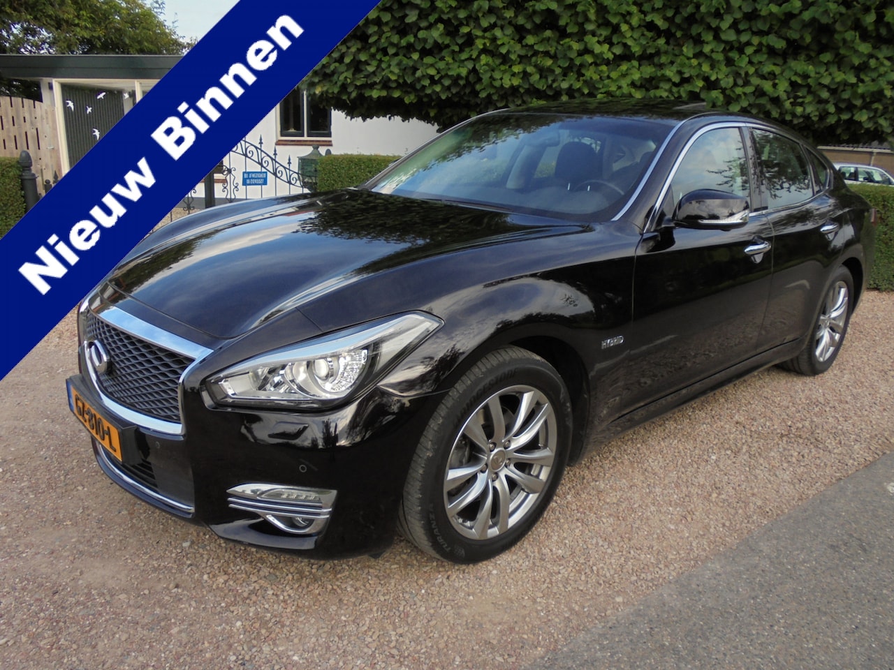 Infiniti Q70 - 3.5h Hybrid Business Premium+ **1e EIGENAAR**131.017 org.km. NAP**SCHUIF/KANTELDAK** - AutoWereld.nl