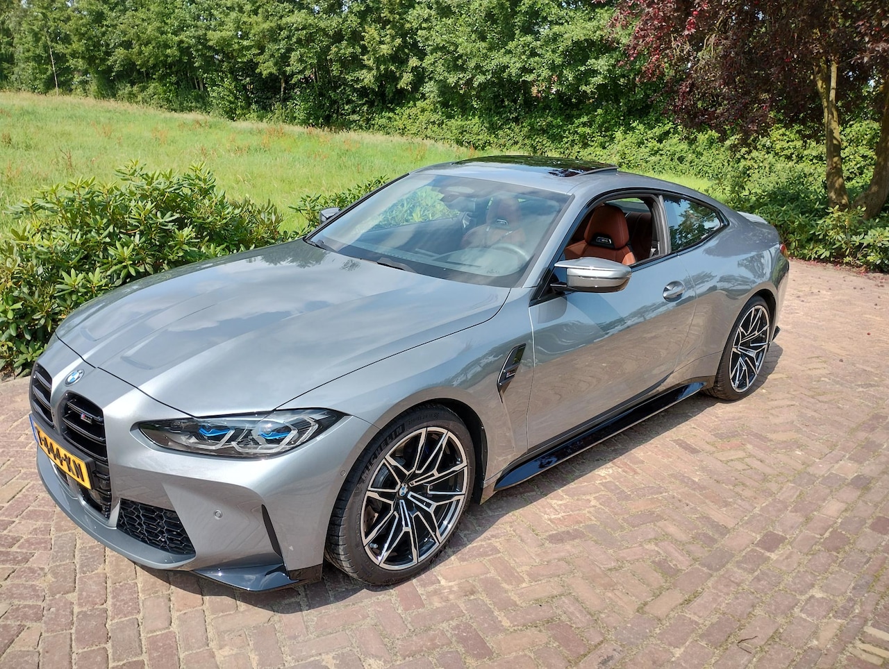 BMW M4 - M4 Competition M xDrive/Laser/HUD/Pano/Volleder/HarmanKardon/Radar/360ºCamera/Parking+ - AutoWereld.nl