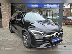 Mercedes-Benz GLA-Klasse - 250 e AMGLine|Dealeronderhouden