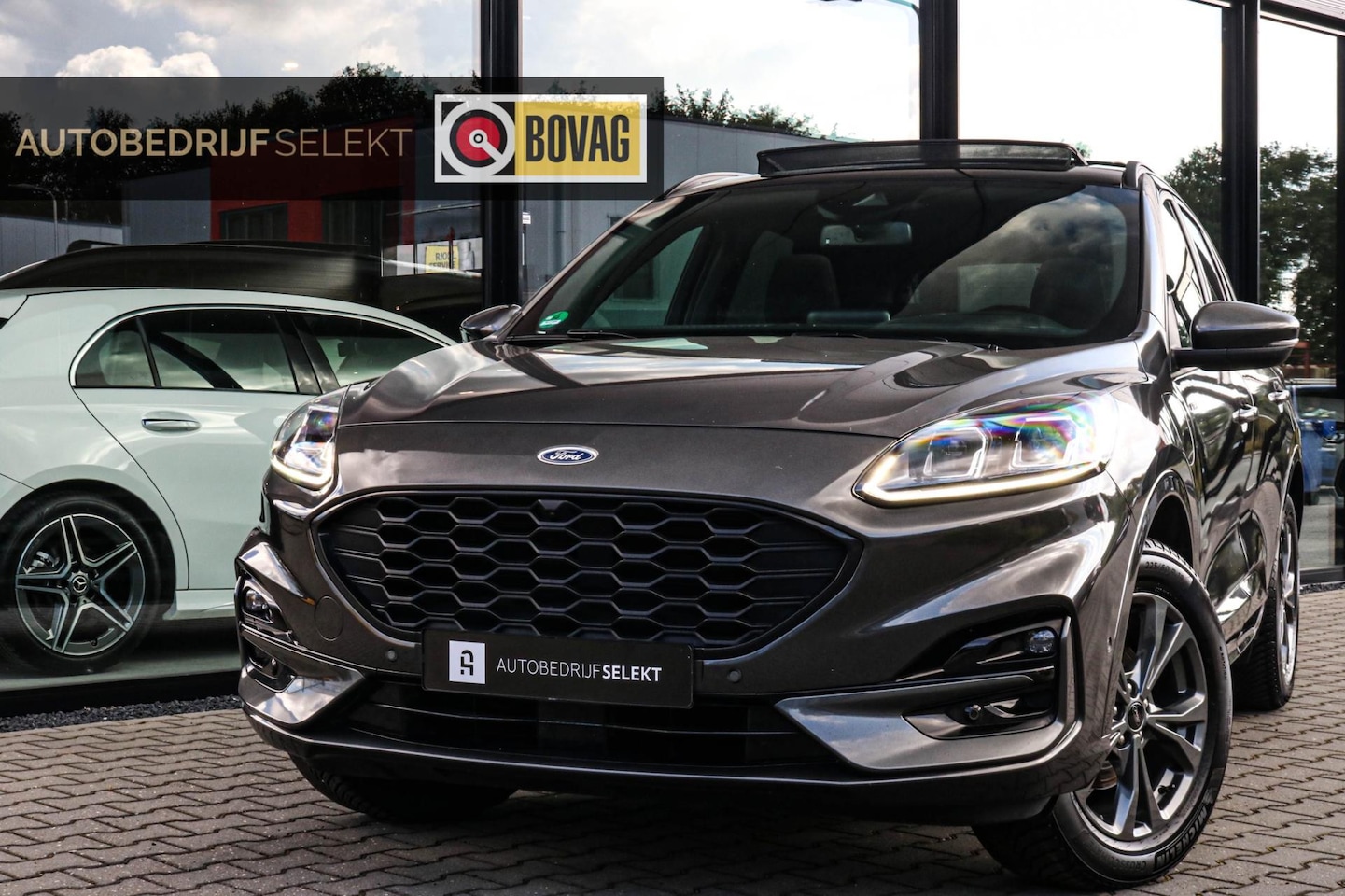 Ford Kuga - 2.5 PHEV ST-Line - PANO - CAMERA - VOL!! - AutoWereld.nl