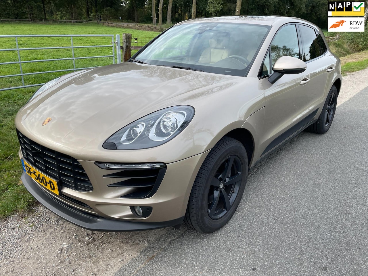 Porsche Macan - 2.0 dealer onderhouden en 1ste eigenaar, BTW auto - AutoWereld.nl