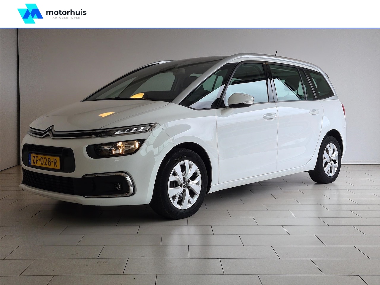 Citroën Grand C4 Picasso - 1.2 PureTech 130pk S&S Business 7Zits NAVI PDC APPLE CARPLAY - AutoWereld.nl