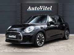 MINI Clubman - Mini 1.5 Steptronic | Sportleder | Har& Kardon | Head-up | Comfort Access | Stoel + Stuurv