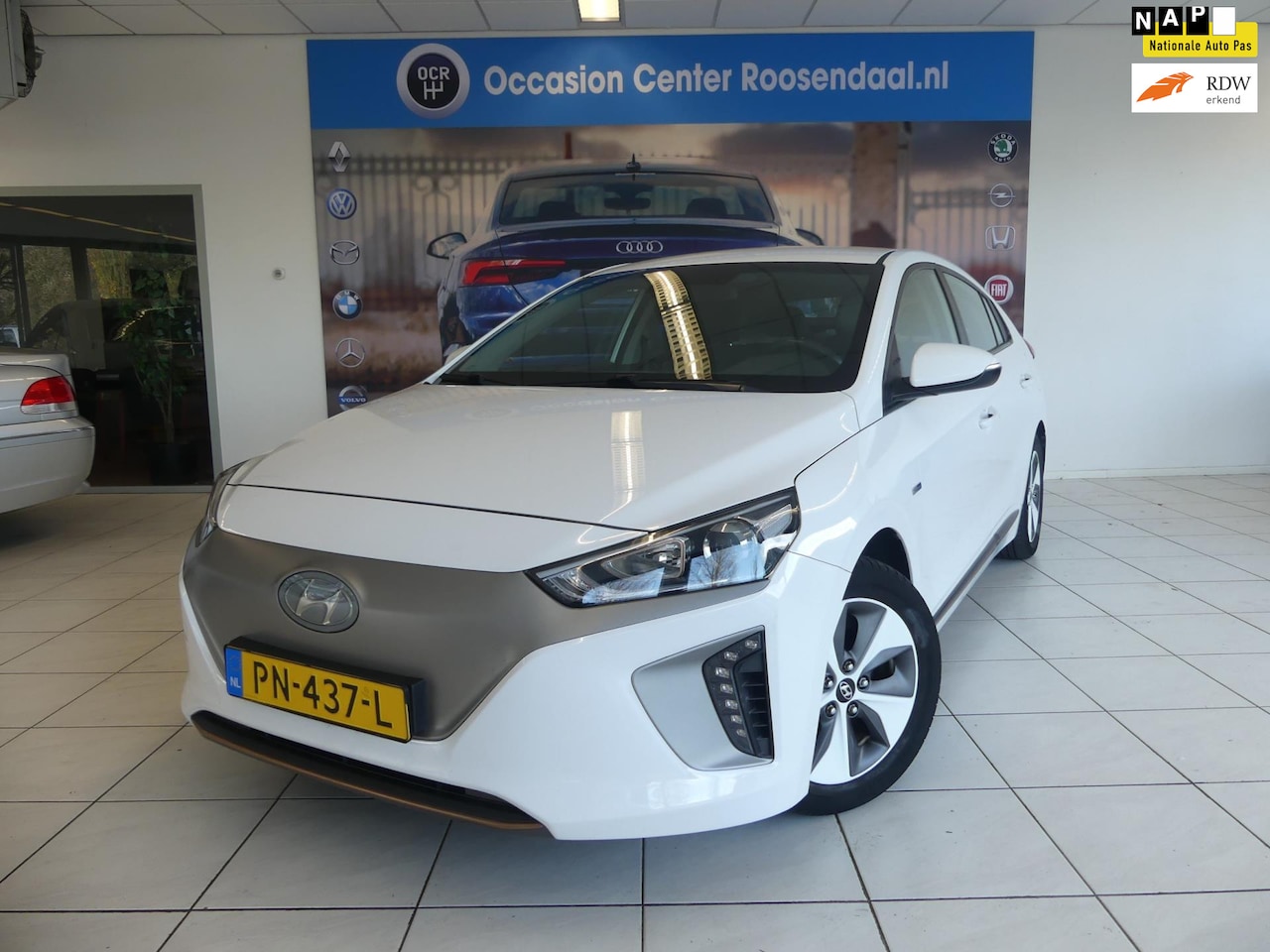 Hyundai IONIQ - Comfort EV Camera Navi Cruise Clima 1e Eigenaar NAP! - AutoWereld.nl