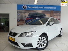 Seat Leon ST - 1.0 TSI Style Ultimate Edition AppleCarPlay Camera PDC LMV Navi Lane-Assist 1e Eigenaar NA