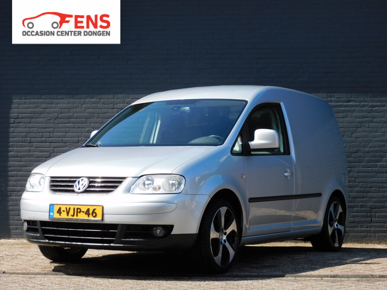 Volkswagen Caddy - 1.9 TDI TOPSTAAT! BTW VRIJ! LEER! NAVI! CAMERA! LM VELGEN! - AutoWereld.nl