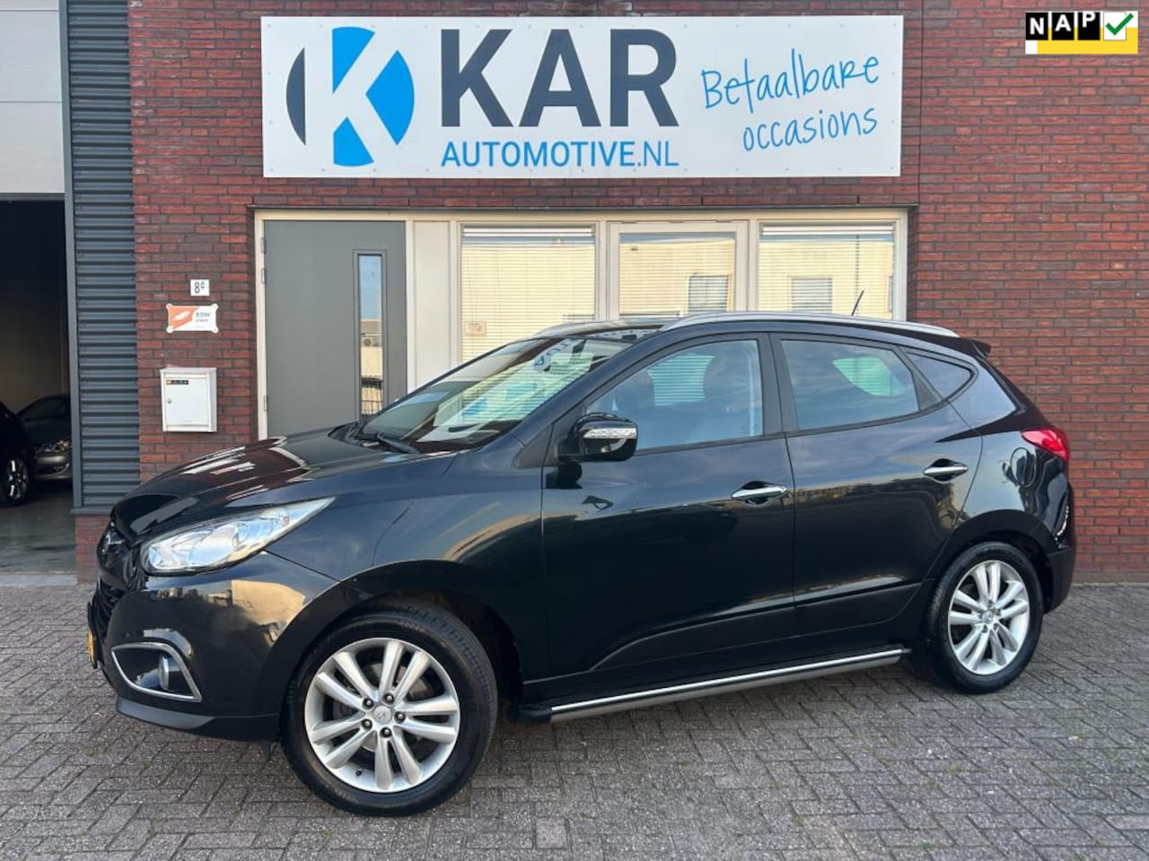 Hyundai ix35 - 2.0i Style - Dealer Onderhouden - Navi - 18"LMV - AutoWereld.nl