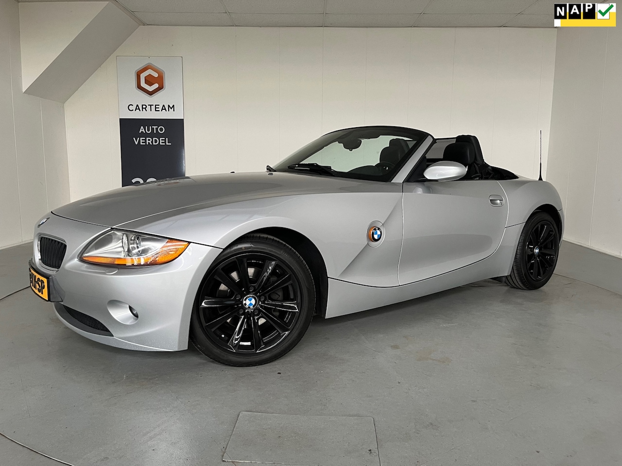 BMW Z4 Roadster - 3.0i Leder, Navigatie, LMV - AutoWereld.nl