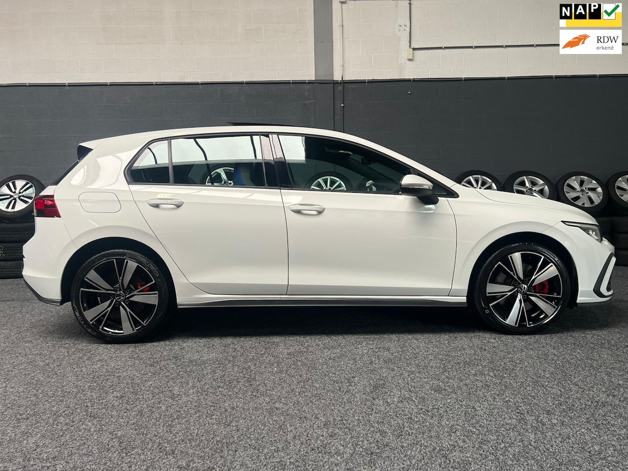 Volkswagen Golf - 1.4 eHybrid GTE 1.4 eHybrid GTE, Pano, Acc - AutoWereld.nl