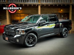 Dodge Ram 1500 - 5.7 V8 4x4 Classic Black Edition, 6 persoons