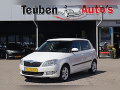 Skoda Fabia - 1.2 TSI Ambition Cruise control, Stoelverwarming, Climate control, Lichtmetalen wielen, Go