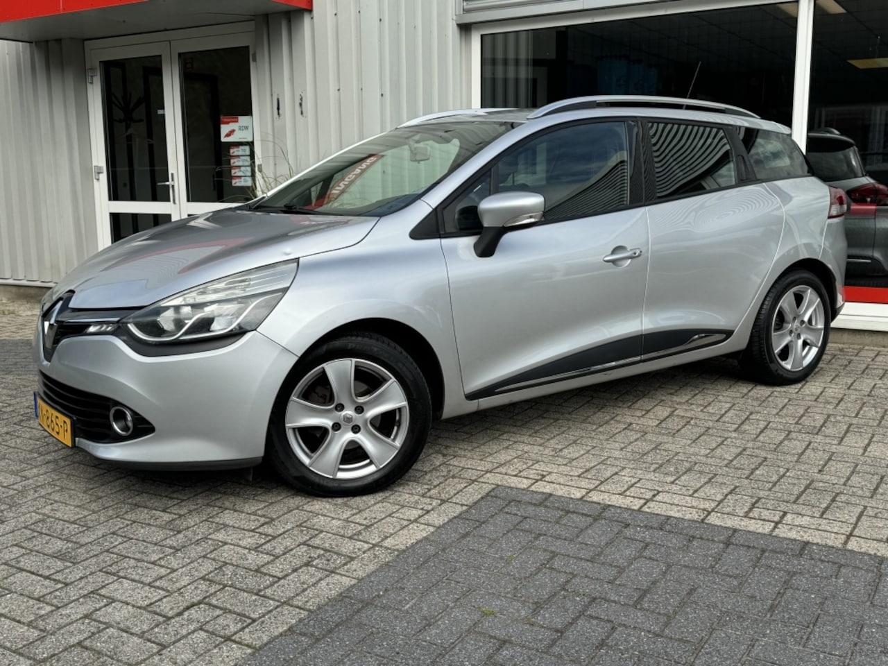 Renault Clio Estate - 0.9 TCe Dynamique 0.9 TCe Dynamique - AutoWereld.nl