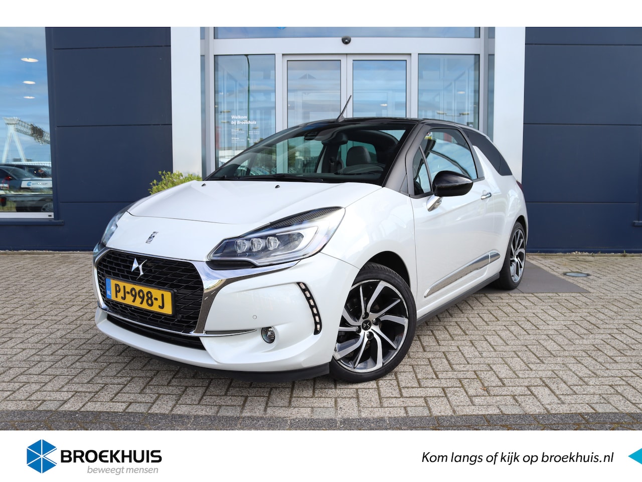 Citroën DS3 - 1.2 PureTech Sport Chic | Navigatie | Camera | Sensoren | Stoelverwarming | Hifi - AutoWereld.nl