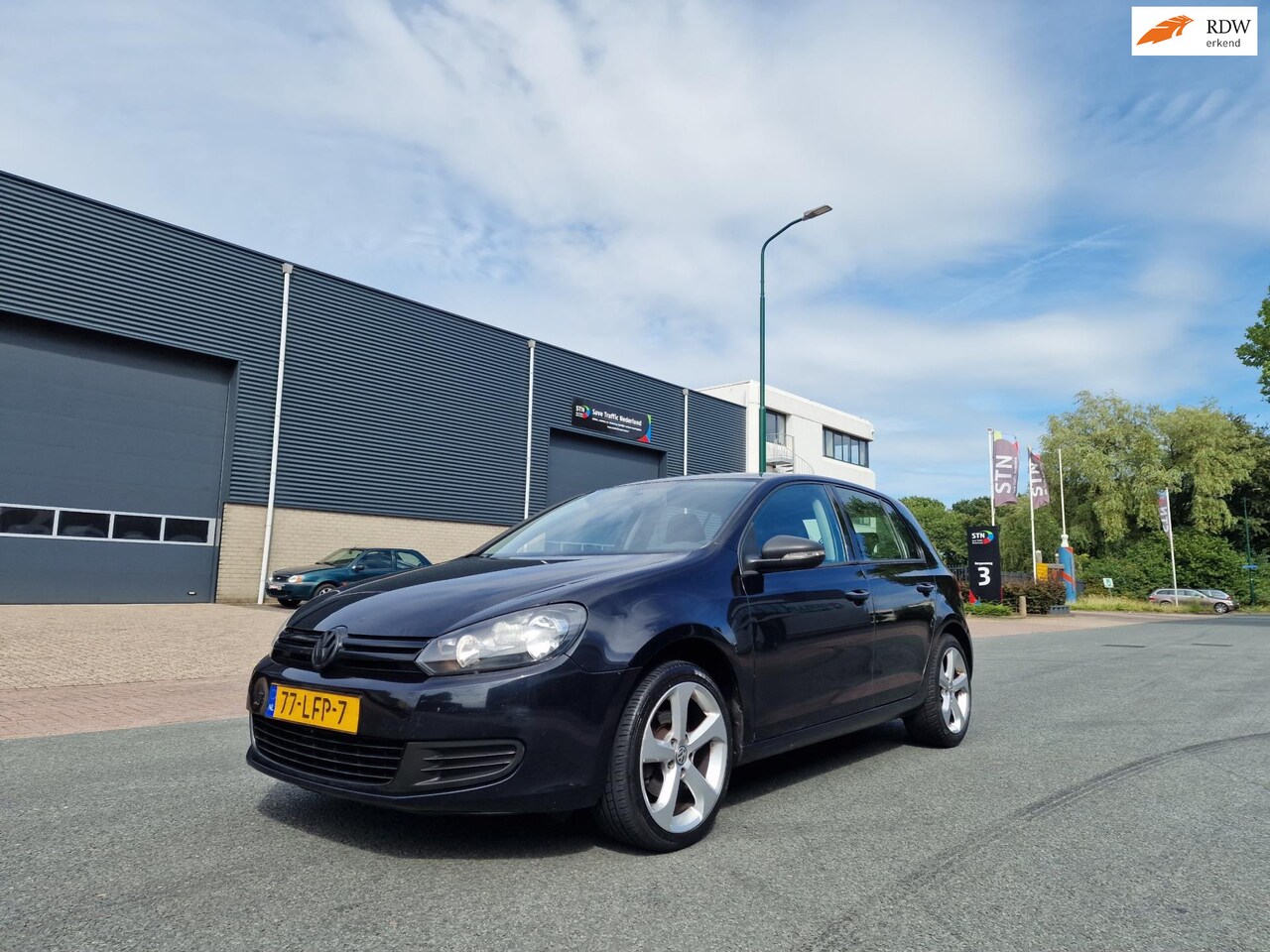 Volkswagen Golf - 1.2 TSI BlueMotion 5 DEUR - AutoWereld.nl