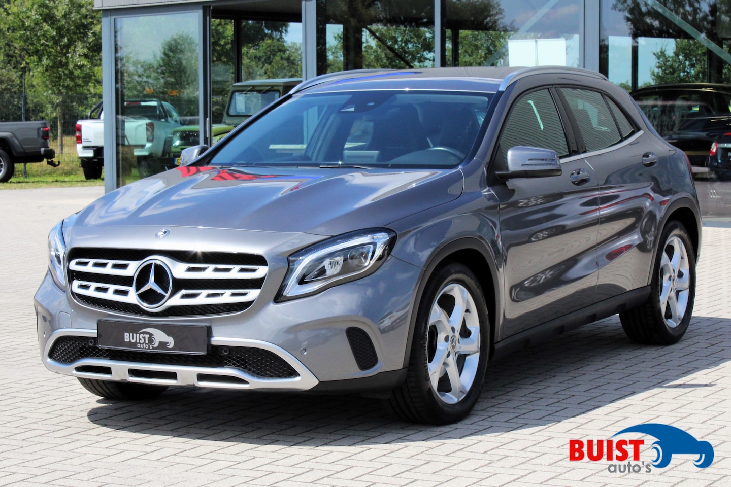 Mercedes-Benz GLA-Klasse - 200 Premium LED TREKHAAK 49802KM! - AutoWereld.nl