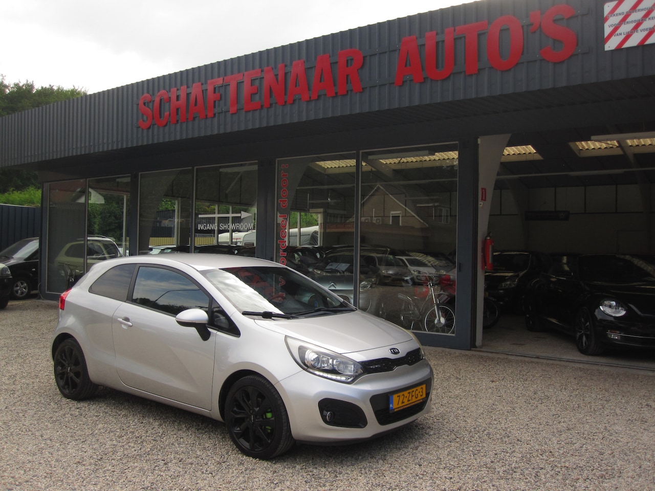 Kia Rio - 1.4 CVVT Plus Pack zeer mooi en lux met trekhaak apk 26-10-2024 - AutoWereld.nl