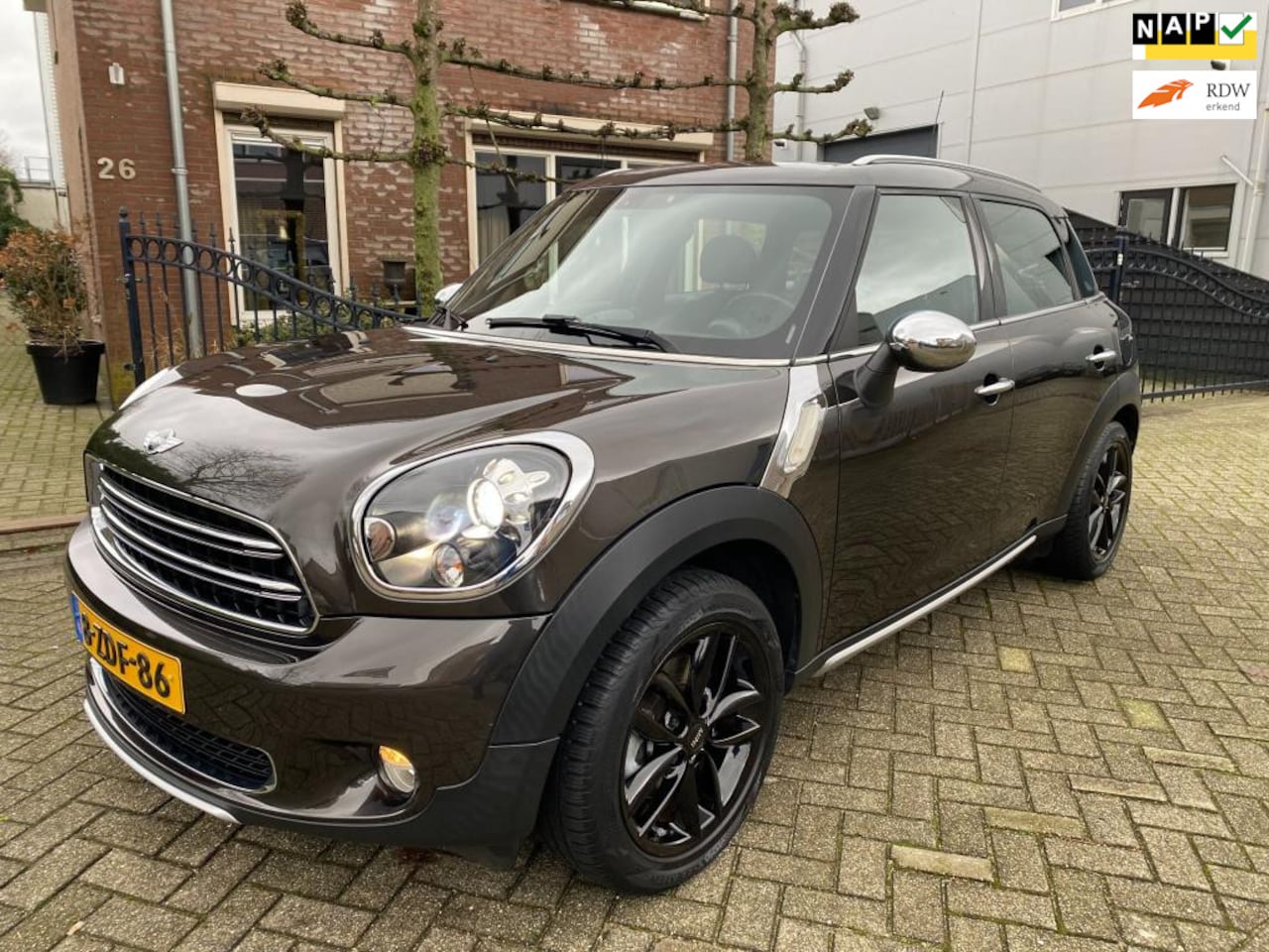 MINI Countryman - Mini 1.6 One Knockout Edition Navi/Xenon - AutoWereld.nl