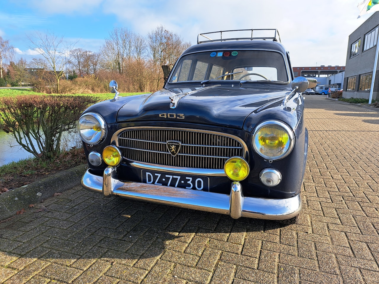 Peugeot 403 - Familiale - AutoWereld.nl