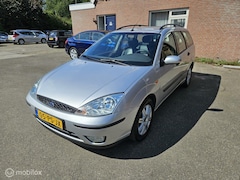 Ford Focus Wagon - 1.6-16V Ghia